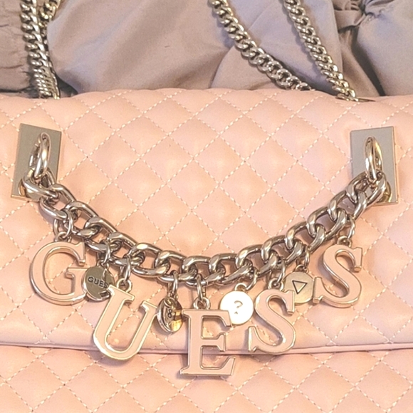 VINTAGE GUESS QUILTED PURSE - Picture 9 of 10